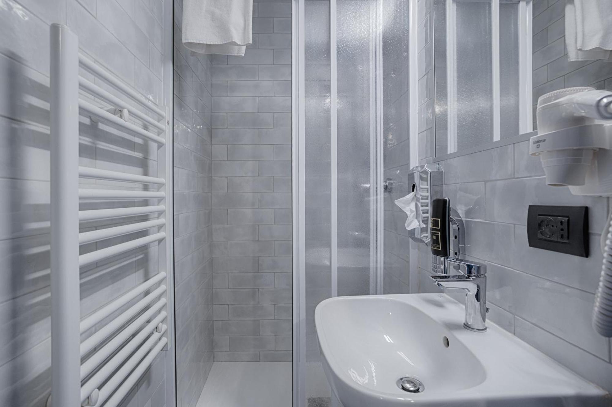 A&O Hostel Firenze Campo Di Marte Экстерьер фото
