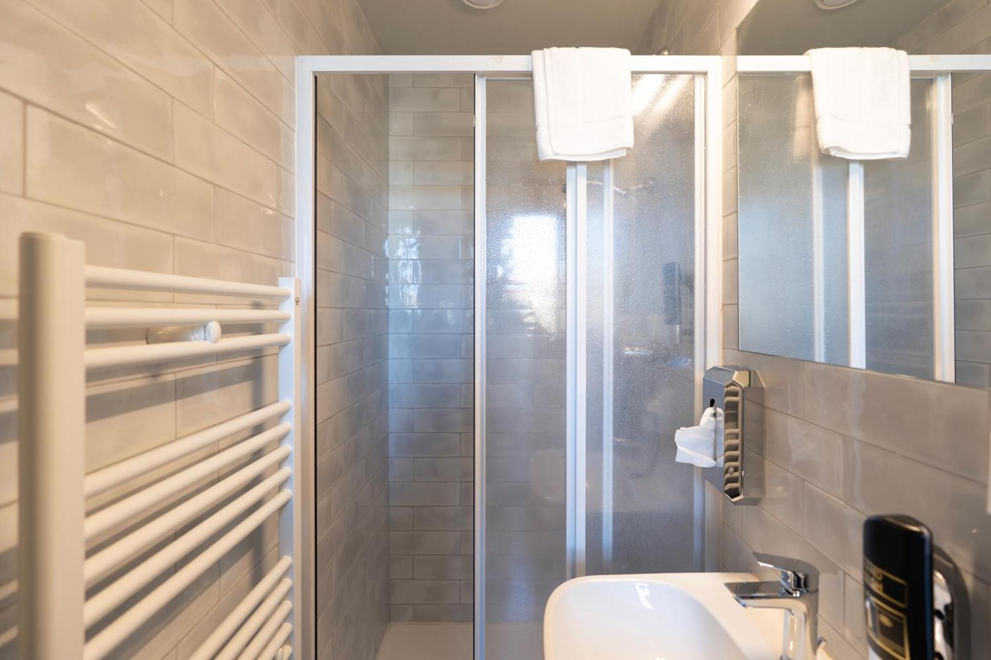 A&O Hostel Firenze Campo Di Marte Экстерьер фото