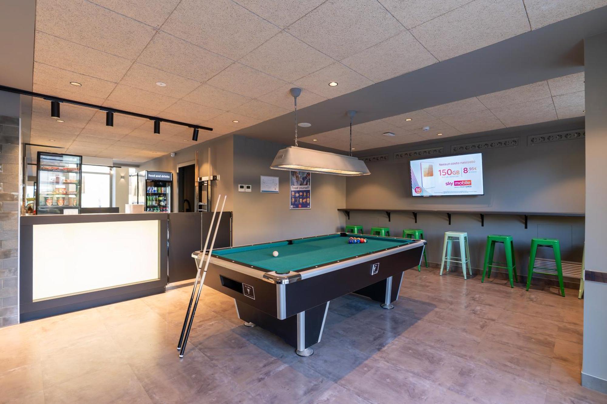 A&O Hostel Firenze Campo Di Marte Экстерьер фото